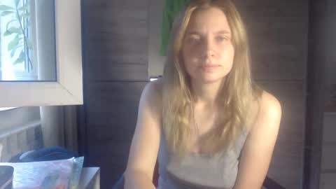 laurenmy online show from October 2025 02:51:02 PM