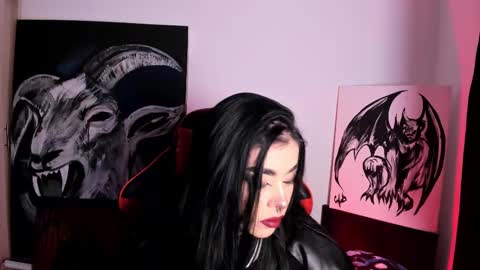 Snapshot of laurenrousexx chatting on October 2025 01:12:02 AM LAUREN INDEPENDENT MODEL HELP ME REACH 100 LIKES PLS online show from October 2025 01:12:02 AM