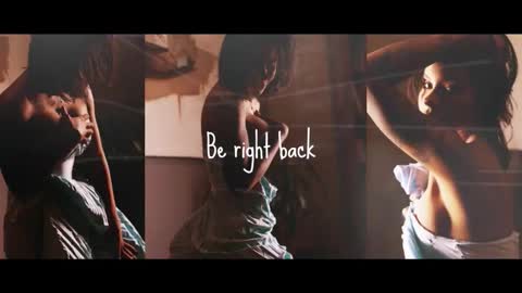 Lauren Saenz online show from December 2025 12:01:02 PM