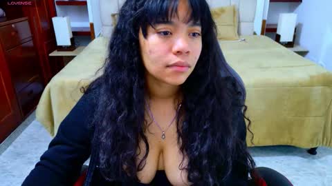 laurent online show from November 2025 03:09:02 AM