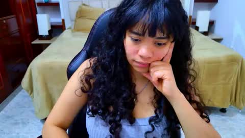 laurent online show from December 2025 03:16:02 AM