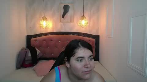 laura  online show from July 2026 07:57:02 PM