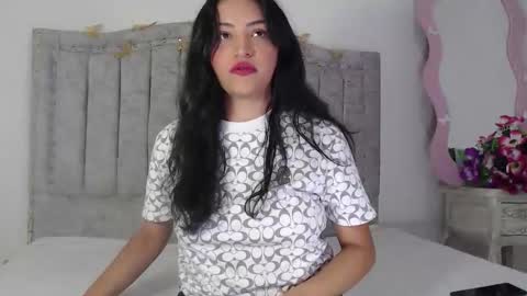 lauri_thx online show from January 2026 02:30:01 PM