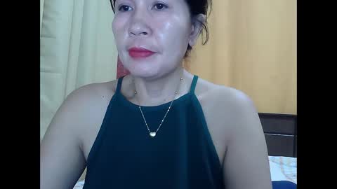 lavine1983 online show from November 2025 08:43:01 PM