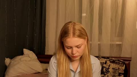 Hi Im Leila online show from May 2026 09:09:02 PM