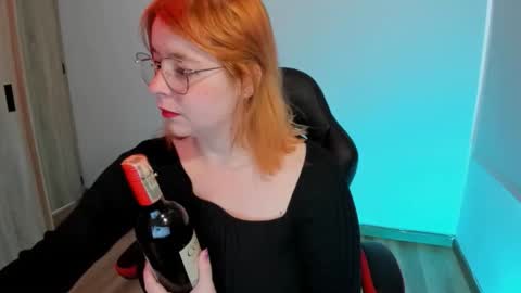 Snapshot of lay_lah chatting on September 2025 05:07:01 PM laylaah online show from September 2025 05:07:01 PM