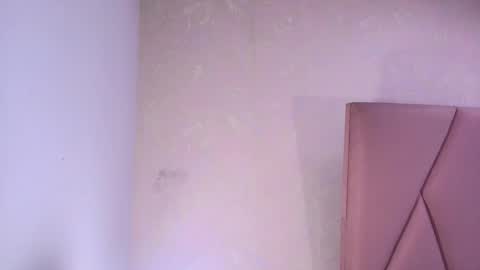 Lay Madison  online show from October 2025 07:11:02 PM