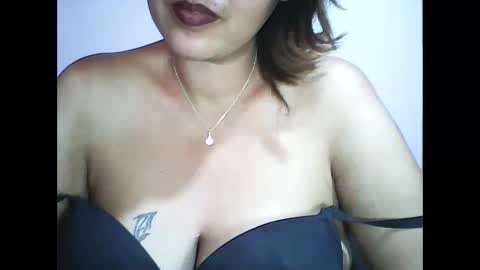 layanah12 online show from December 2024 06:54:02 PM