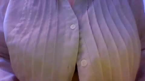 layannalea online show from November 2025 09:48:02 PM