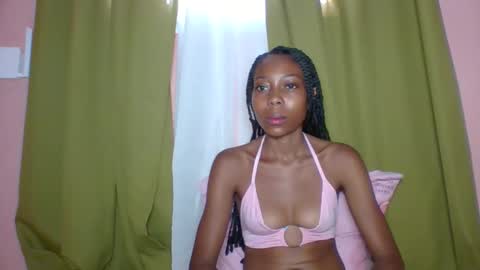 layannek online show from March 2026 05:55:02 AM