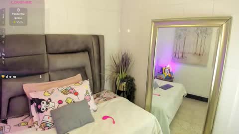 layla_clarke online show from October 2025 04:22:02 AM