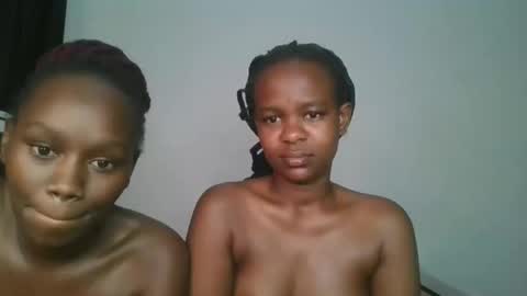 layla_cutiee online show from February 2026 11:55:02 PM