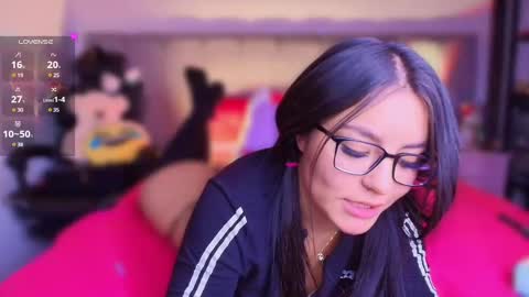 Snapshot of layla_nicols chatting on February 2025 03:52:01 PM Layla online show from February 2025 03:52:01 PM