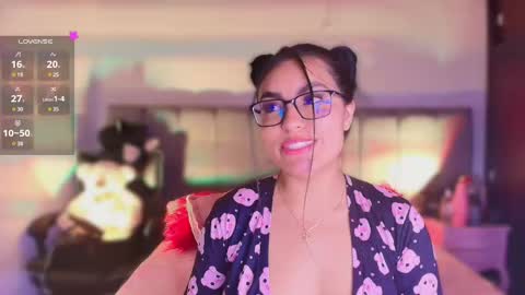 Snapshot of layla_nicols chatting on March 2025 05:42:01 AM Layla online show from March 2025 05:42:01 AM