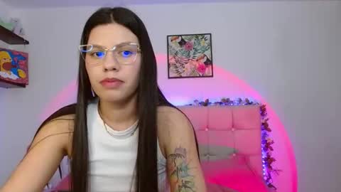 Lia and Rachel online show from February 2026 01:15:01 AM