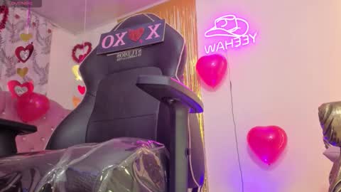 laylafoxy_tay online show from February 2026 03:47:01 AM