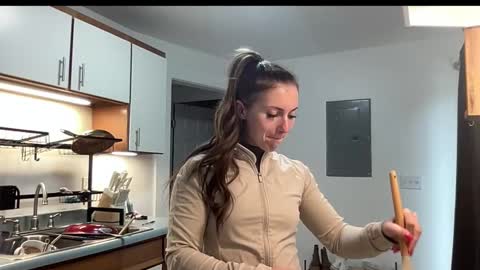 laylahlaylah1 online show from November 2025 04:07:01 PM