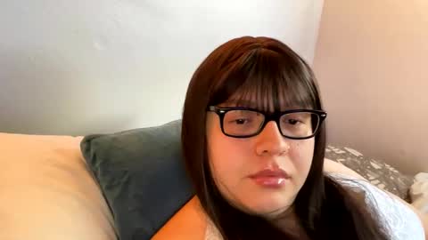 laylajuicybutt online show from December 2024 08:23:02 PM