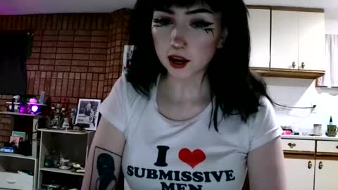 Layla Kills online show from March 2025 02:39:02 AM