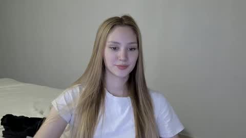 LaylaPretty001 online show from December 2024 08:59:01 AM