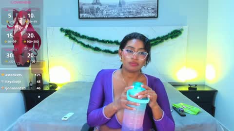 Snapshot of laylataylor_ chatting on December 2024 05:09:02 AM Layla Taylor online show from December 2024 05:09:02 AM