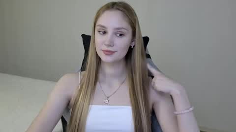 Snapshot of laylla001 chatting on February 2025 07:13:01 AM Laylla001 online show from February 2025 07:13:01 AM