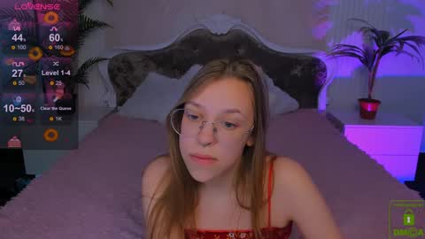 layriantavee online show from January 2025 09:54:02 AM