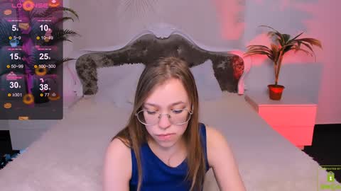 layriantavee online show from January 2025 10:22:02 AM