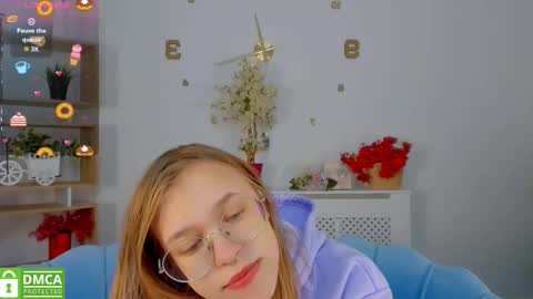 layriantavee online show from October 2025 06:43:02 AM