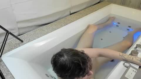 Alex online show from February 2026 03:03:02 AM