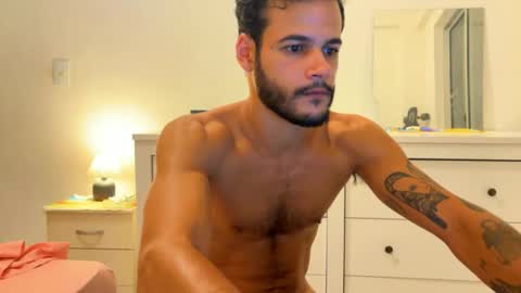 Snapshot of lcscerq chatting on November 2025 01:40:01 AM lcscerq online show from November 2025 01:40:01 AM