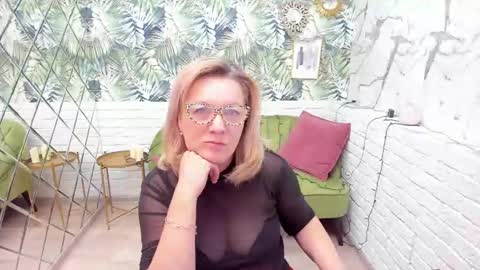 Lea online show from January 2025 05:09:01 AM