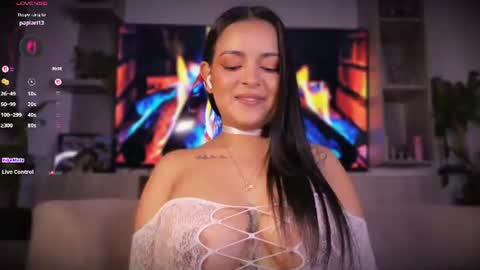 Snapshot of lea_gray_ chatting on July 2026 06:24:02 PM L E A online show from July 2026 06:24:02 PM