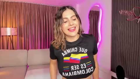 Snapshot of leah_greyy chatting on July 2026 10:10:02 AM Leah Greyy online show from July 2026 10:10:02 AM