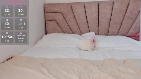 leahaltomm online show from November 2025 09:36:02 PM