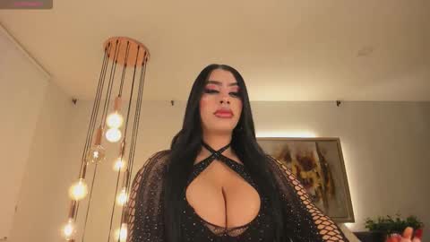 Snapshot of leahlombardi_ chatting on October 2025 03:05:02 AM leahlombardi_ online show from October 2025 03:05:02 AM