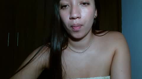 Snapshot of leanaalhub chatting on December 2024 03:00:02 AM leanaalhub online show from December 2024 03:00:02 AM