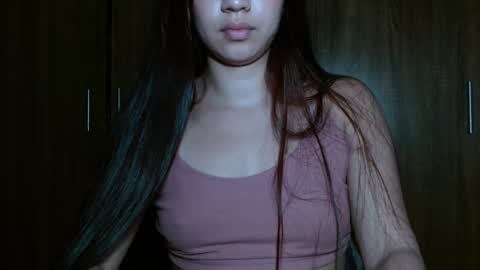 Snapshot of leanaalhub chatting on January 2025 07:06:02 AM leanaalhub online show from January 2025 07:06:02 AM