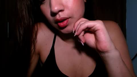 Snapshot of leanaalhub chatting on January 2026 02:37:02 AM leanaalhub online show from January 2026 02:37:02 AM