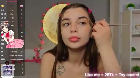 Sophie online show from February 2026 06:22:01 AM