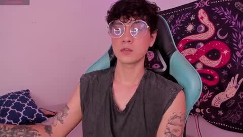 leaneseb online show from December 2024 08:51:01 PM