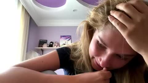 Snapshot of leantraugh chatting on June 2026 03:16:01 PM Taya online show from June 2026 03:16:01 PM
