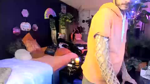 leatherdude69 online show from October 2025 01:05:02 AM