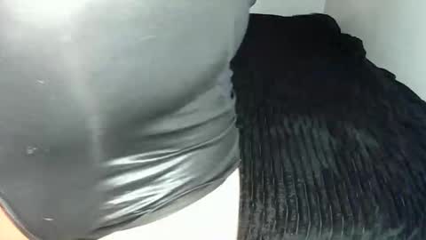 Snapshot of leatherman31 chatting on November 2025 07:01:02 PM leatherman31 online show from November 2025 07:01:02 PM