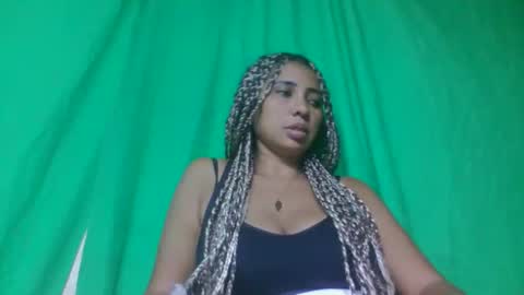 leatiana online show from February 2026 06:55:02 AM