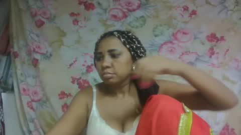 Snapshot of leatiana chatting on April 2026 06:09:01 PM leatiana online show from April 2026 06:09:01 PM