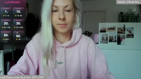 LeaVixx online show from December 2024 08:22:02 AM