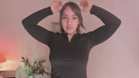 Dani  online show from November 2025 03:17:01 AM