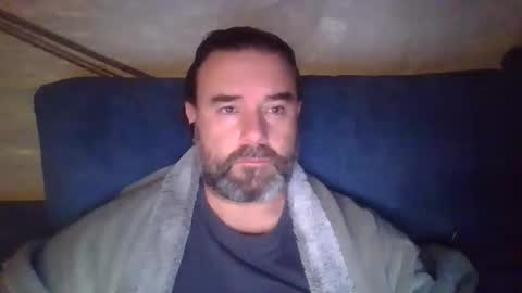 lecheare28 online show from December 2024 07:11:02 PM