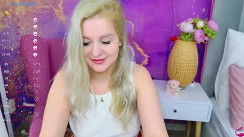 Veronica online show from September 2025 07:08:01 AM